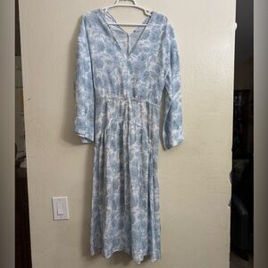 Vince Dahlia Floral Print V-neck Long Wide Sleeves size large